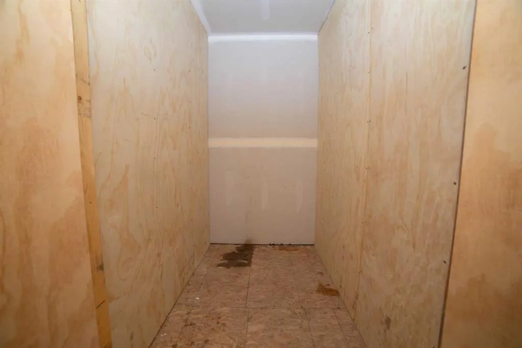 121 Copperpond Common SE, #1218