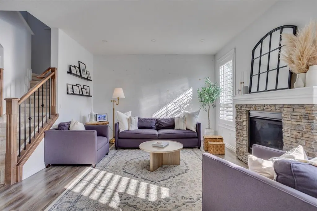 204 Dafoe Way
