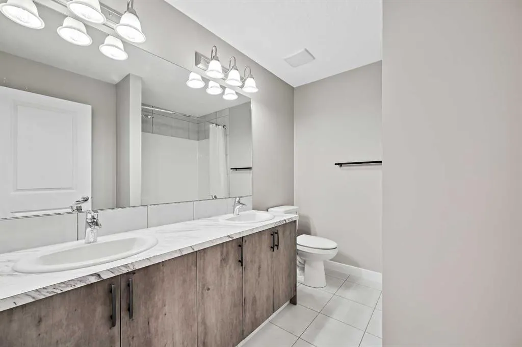 13 Cranbrook Cove SE
