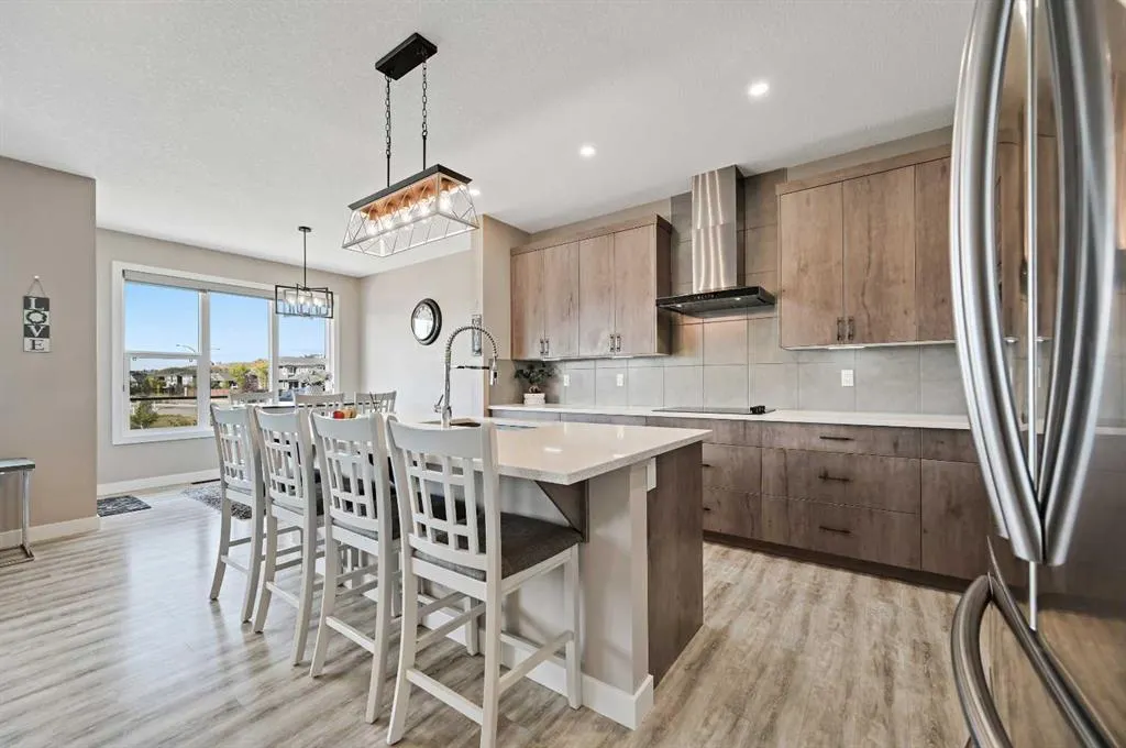 13 Cranbrook Cove SE