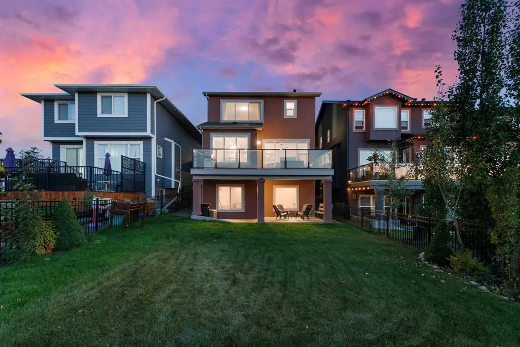 13 Cranbrook Cove SE