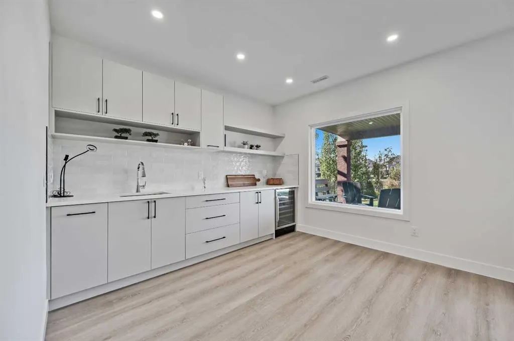 13 Cranbrook Cove SE