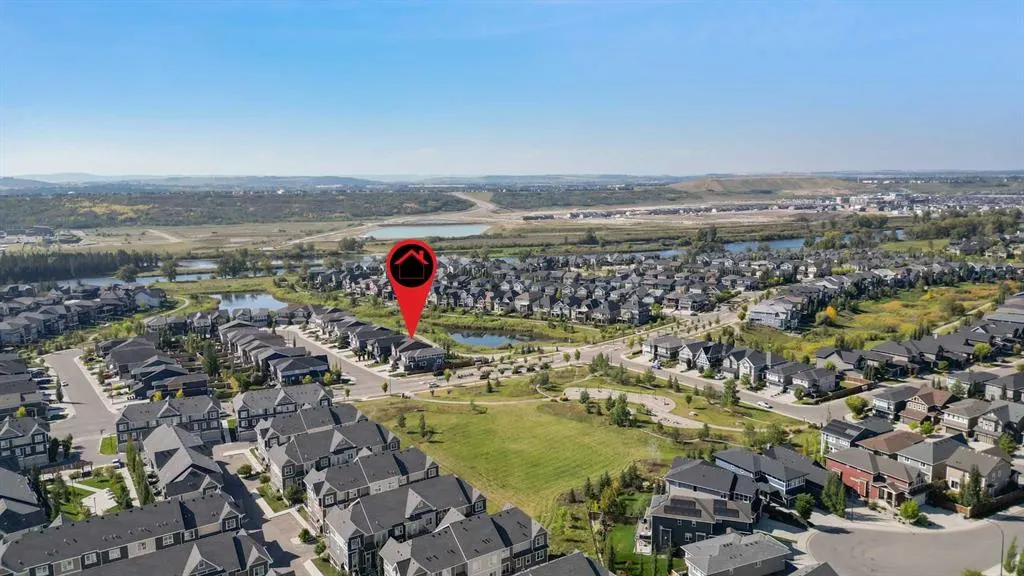 13 Cranbrook Cove SE
