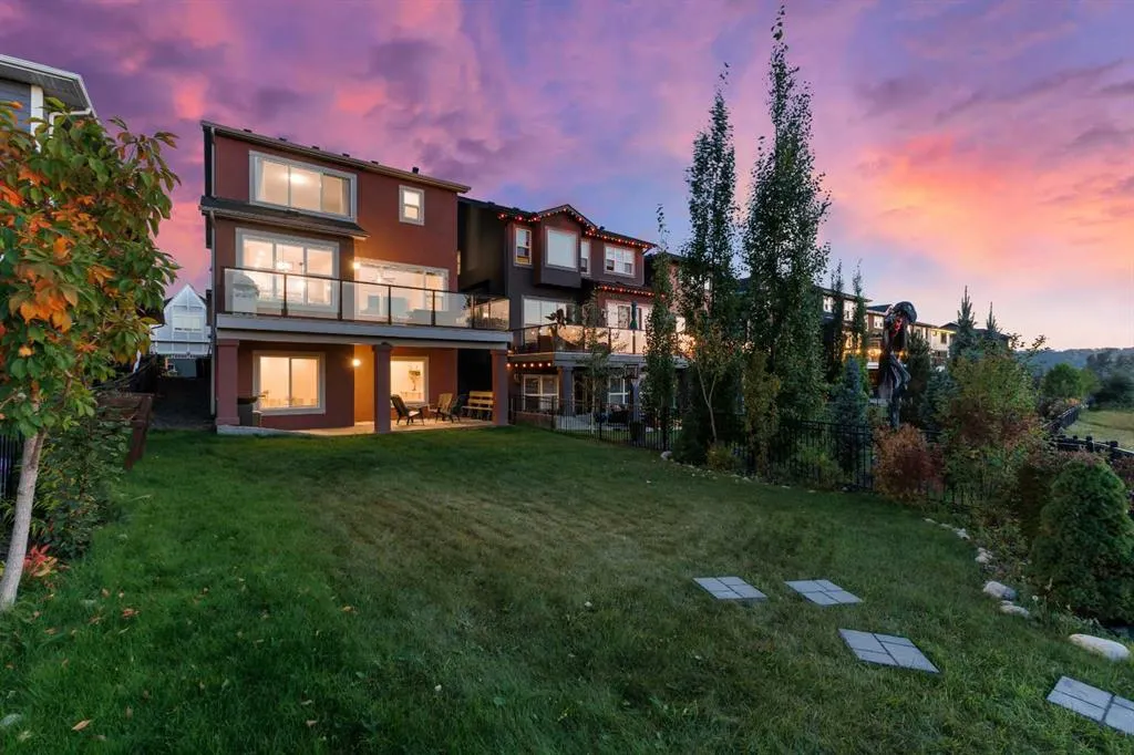 13 Cranbrook Cove SE