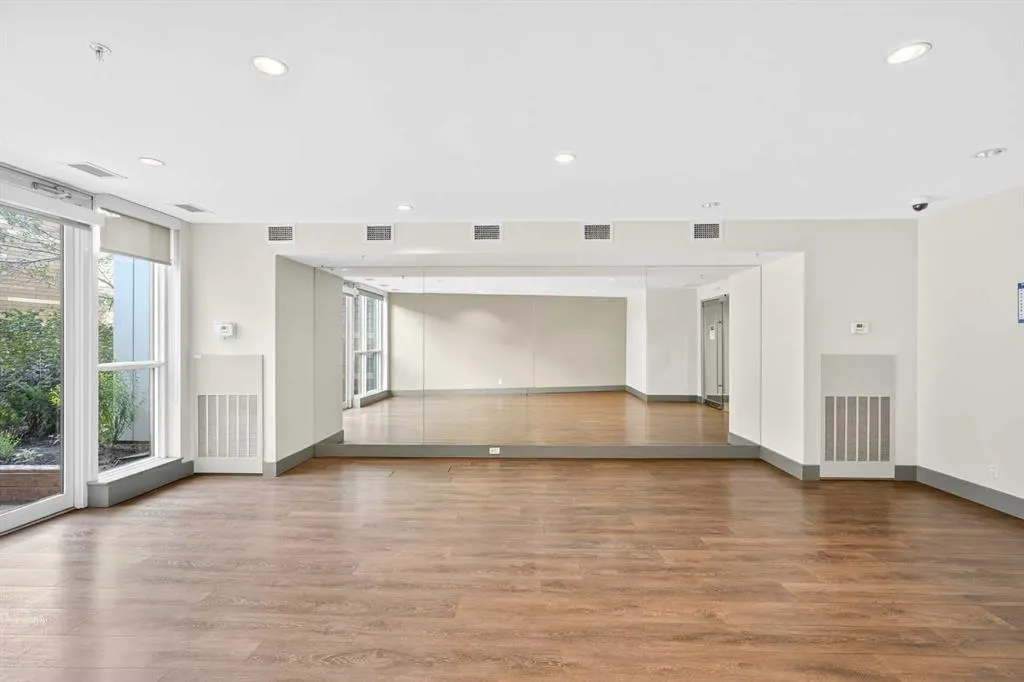 550 Riverfront Avenue SE, #1010