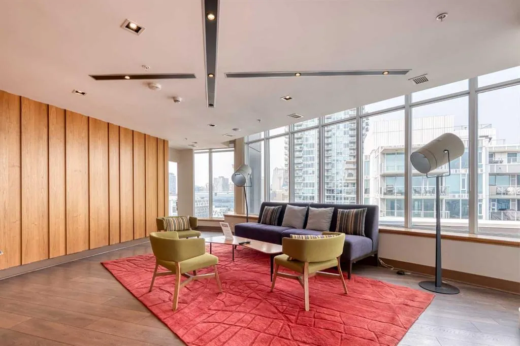 550 Riverfront Avenue SE, #1010