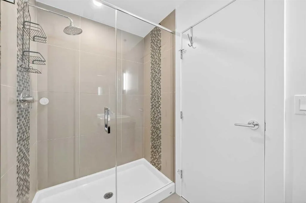550 Riverfront Avenue SE, #1010