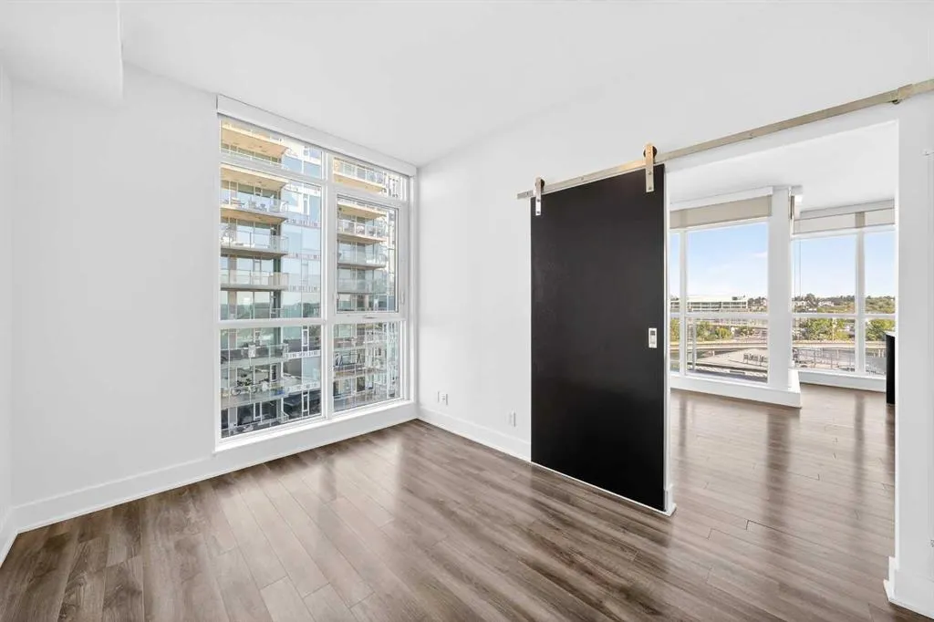 550 Riverfront Avenue SE, #1010