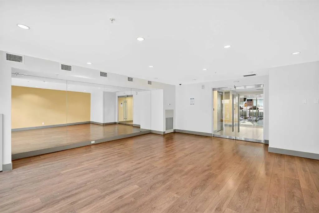 550 Riverfront Avenue SE, #1010