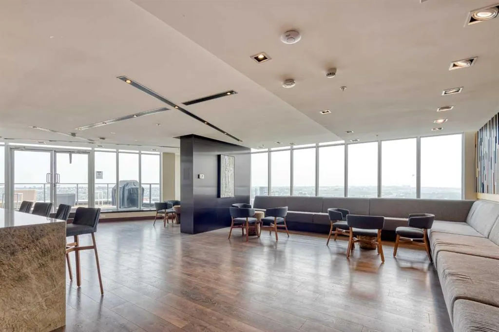 550 Riverfront Avenue SE, #1010