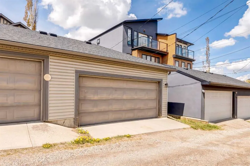 1406 29 Street SW