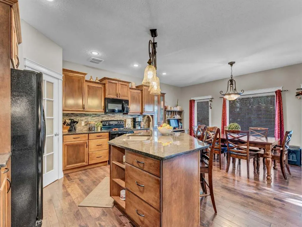 351 Stratton Road SE