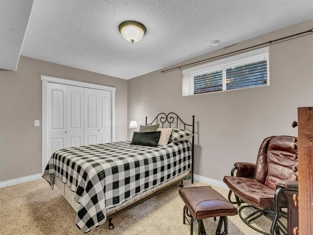351 Stratton Road SE