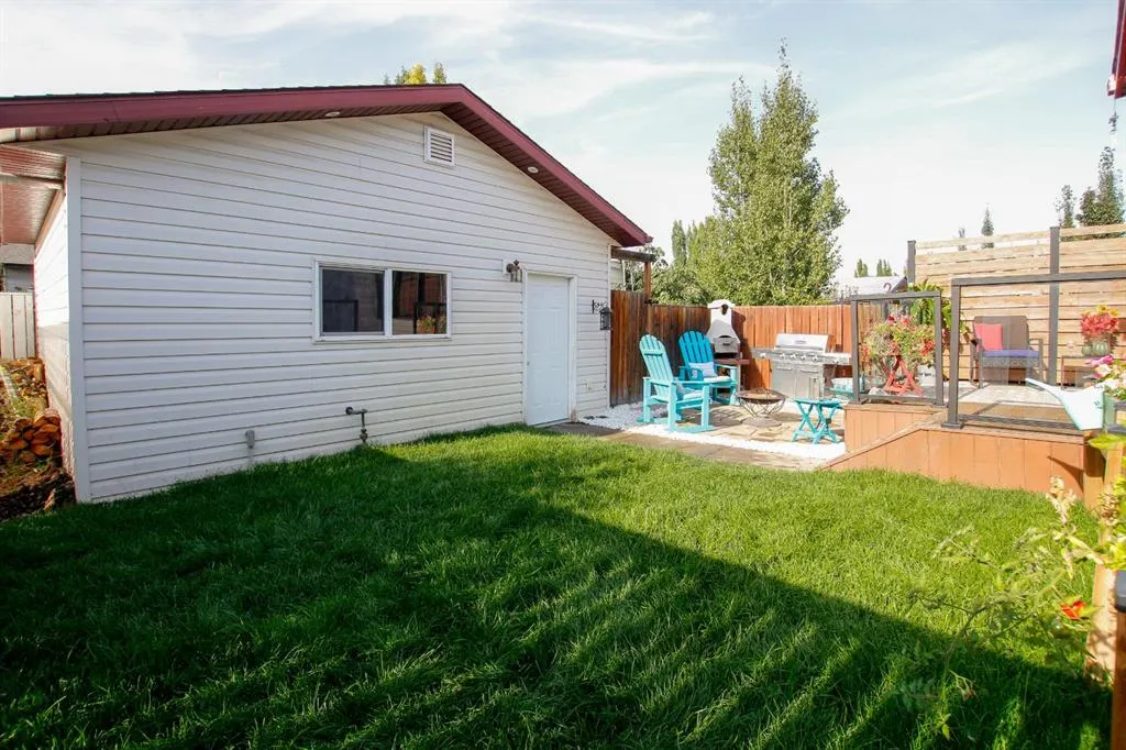 52 White Avenue