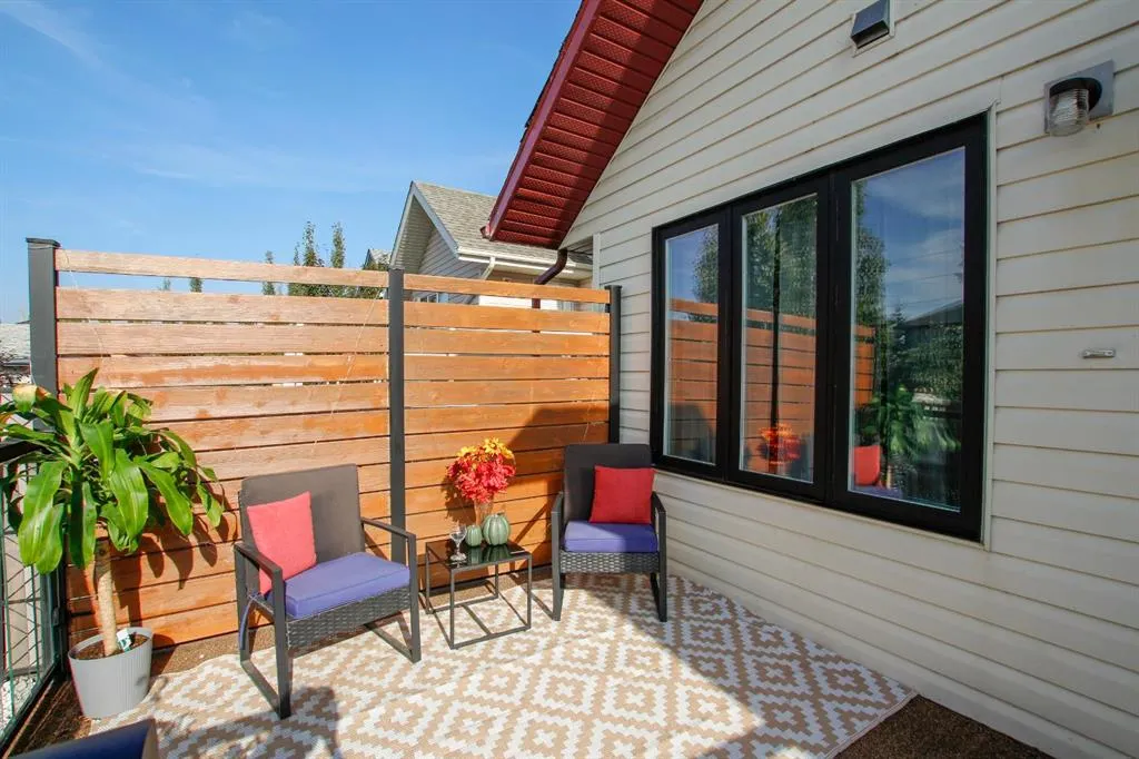 52 White Avenue