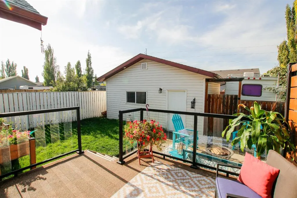 52 White Avenue