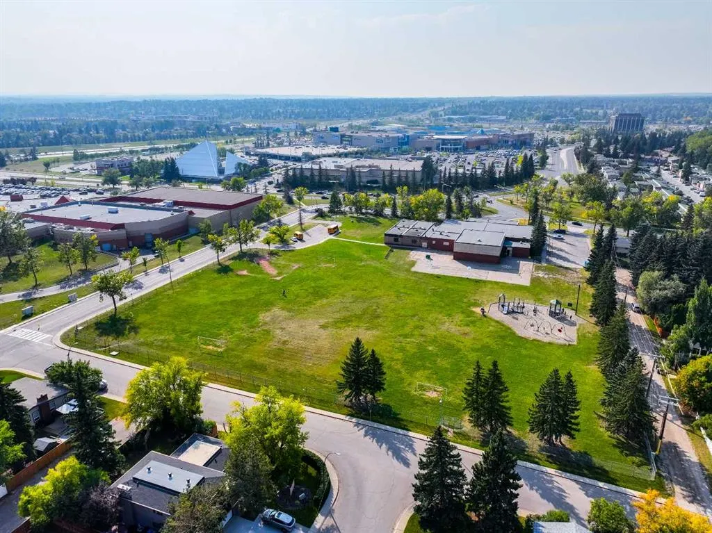 444 Willingdon Boulevard SE