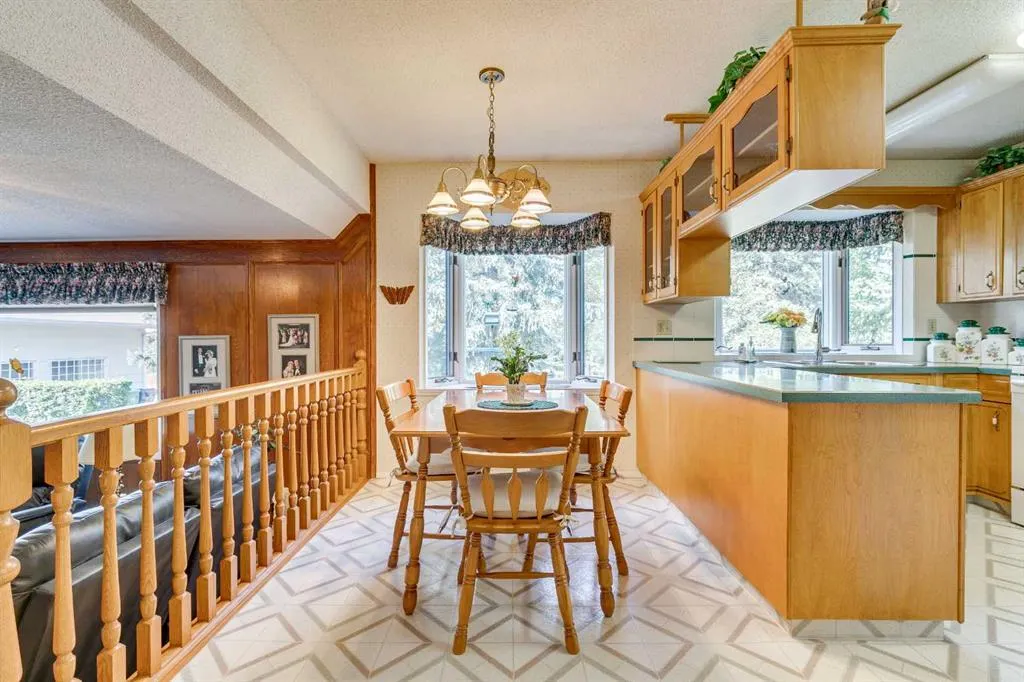 444 Willingdon Boulevard SE