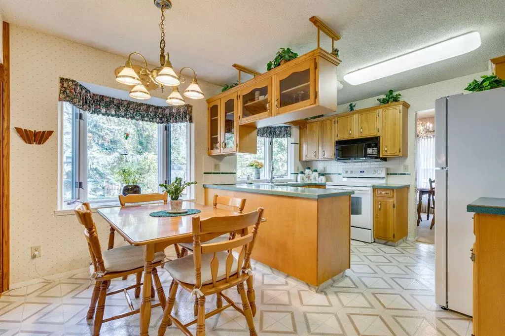 444 Willingdon Boulevard SE