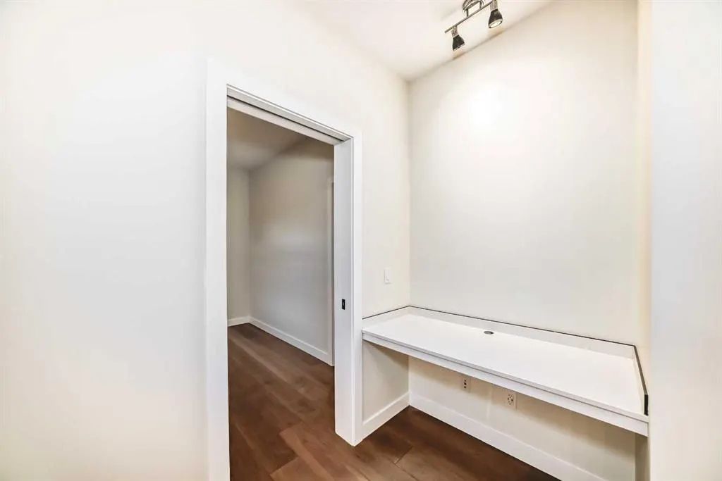 2702 17 Avenue SW, #113