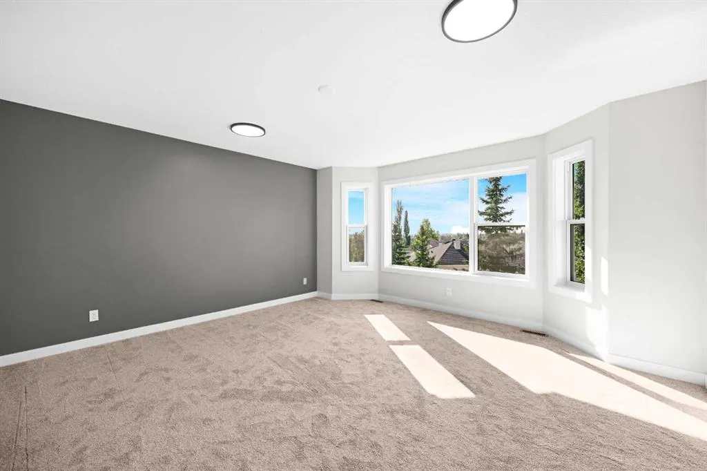 184 Panorama Hills Manor NW