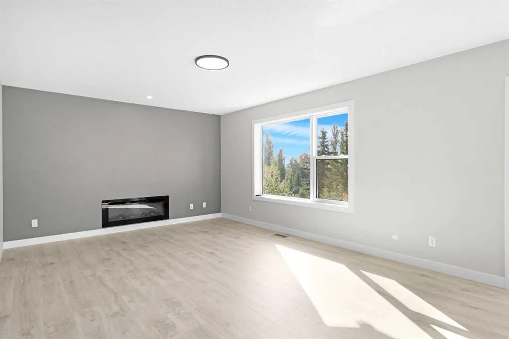184 Panorama Hills Manor NW