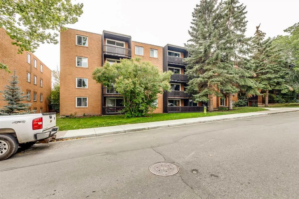 507 57 Avenue SW, #208