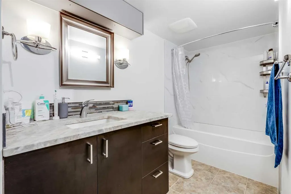 507 57 Avenue SW, #208
