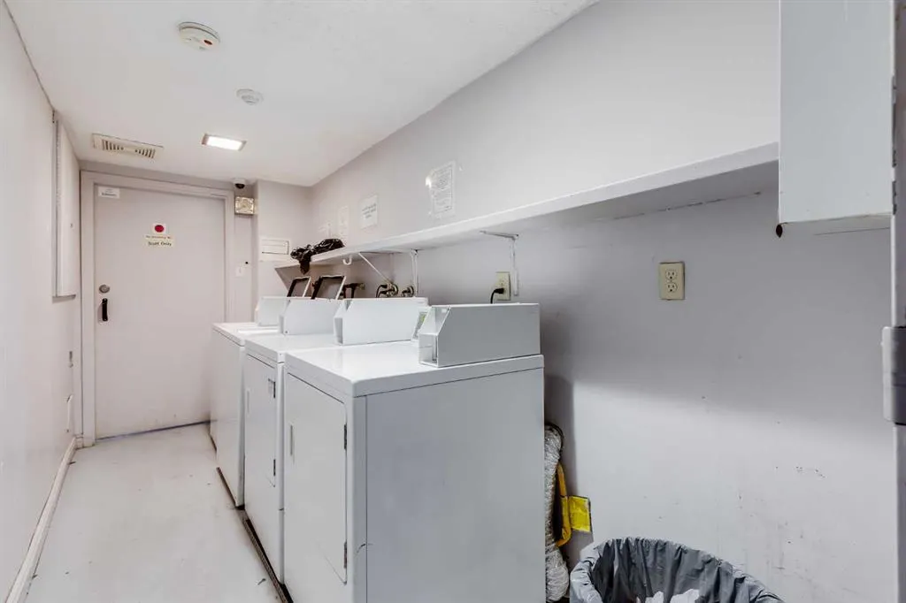 507 57 Avenue SW, #208