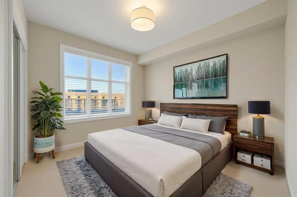 383 Smith Street NW, #315