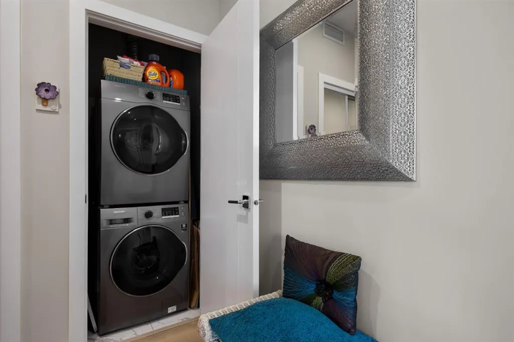 383 Smith Street NW, #315