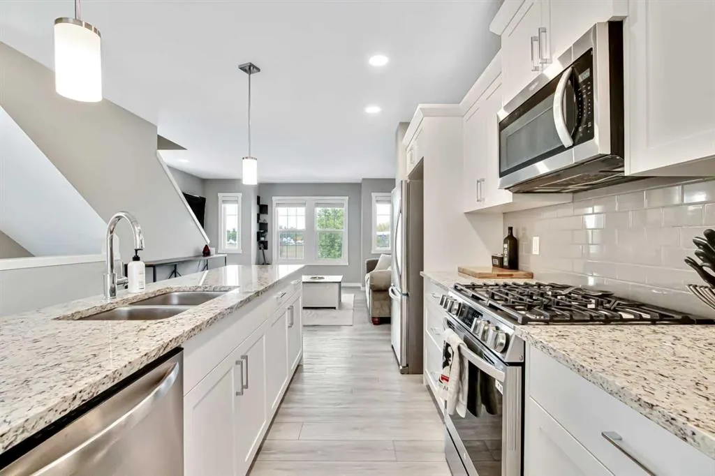 1407 3 Street SE, #13