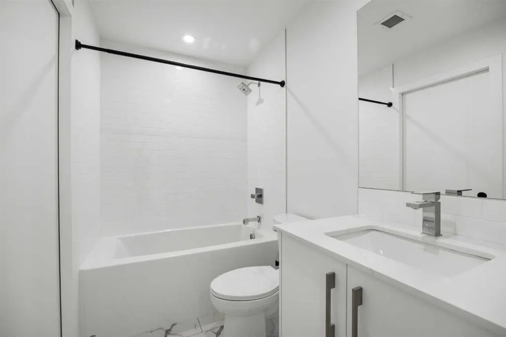 110 18A Street NW, #620