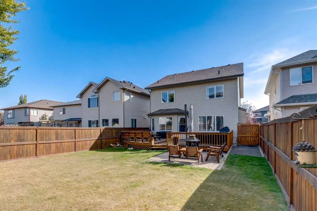 32 Evanscove Heights NW