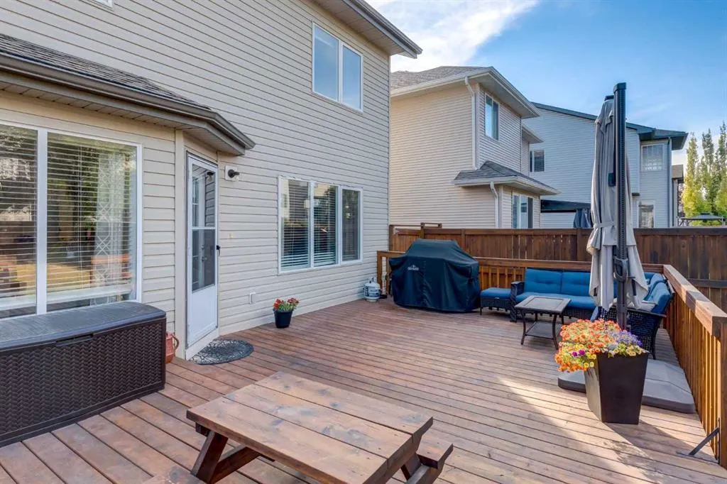 32 Evanscove Heights NW