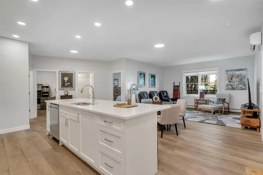 125 Wolf Hollow Crescent SE, #112
