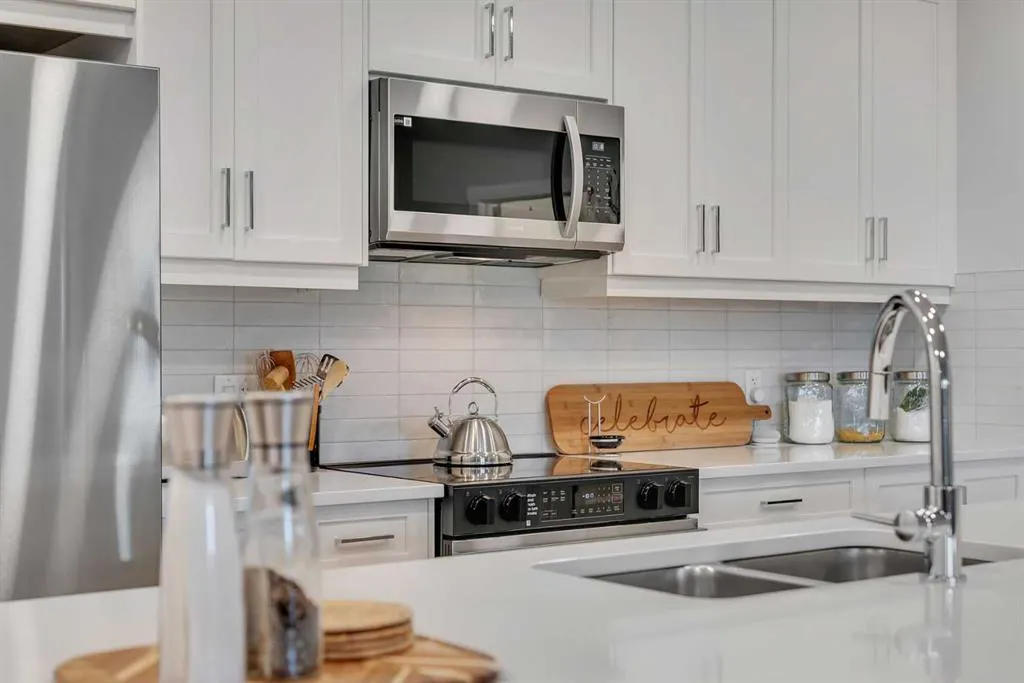125 Wolf Hollow Crescent SE, #112