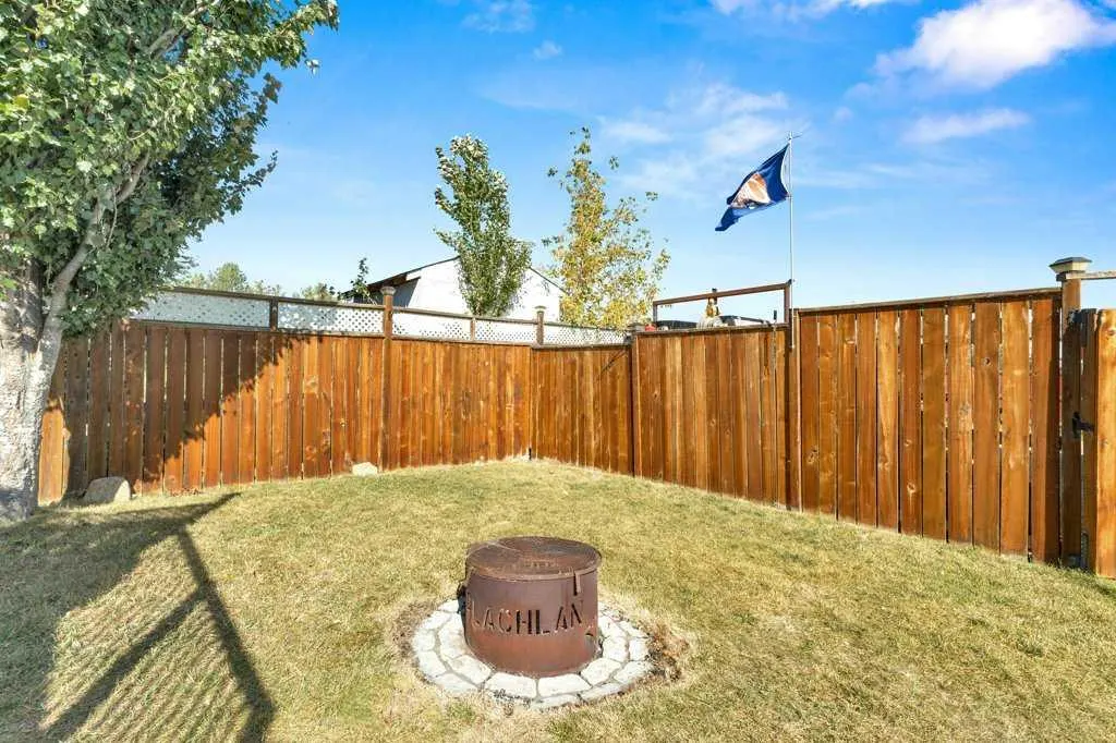 66 Hallgren Drive