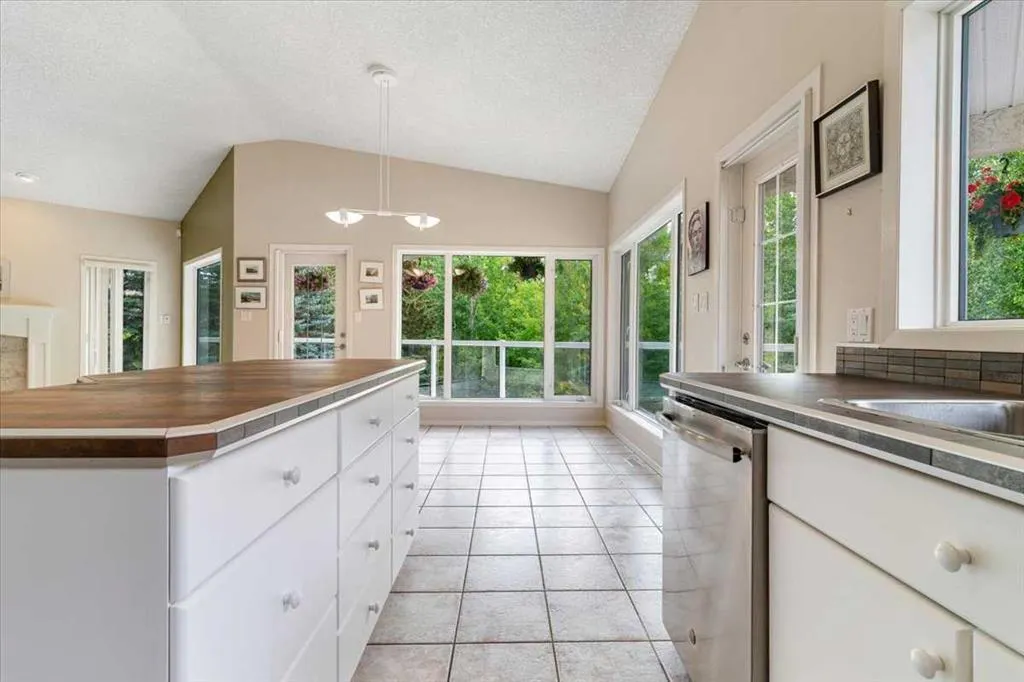 60017 Township Road 704A, #1712