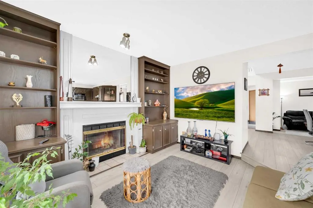 4 Fallingworth Bay NE