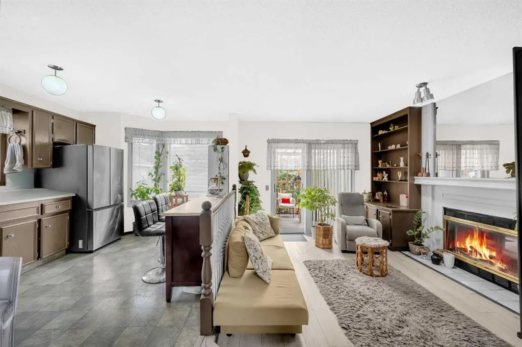 4 Fallingworth Bay NE