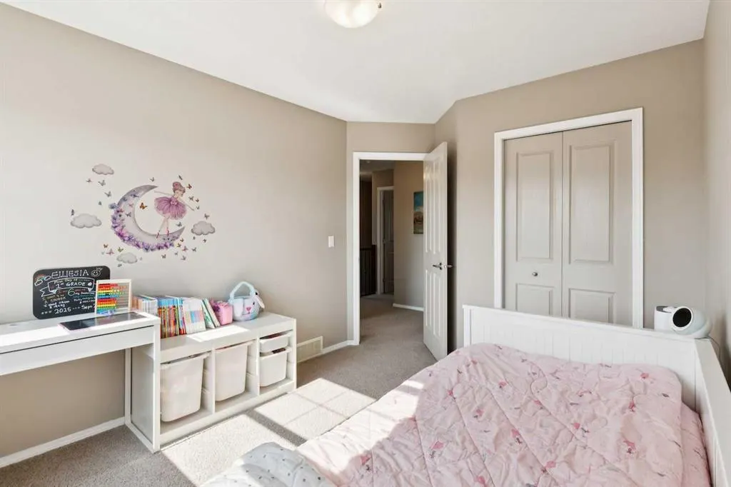 46 Cranberry Close SE