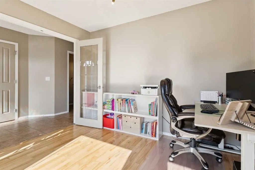 46 Cranberry Close SE