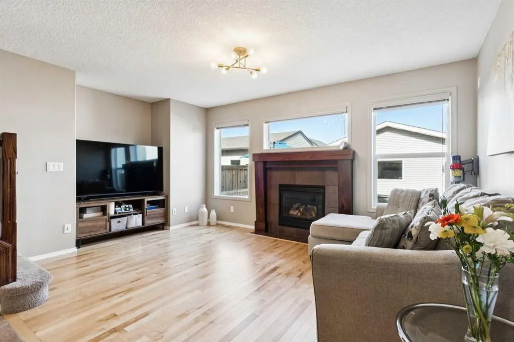 46 Cranberry Close SE