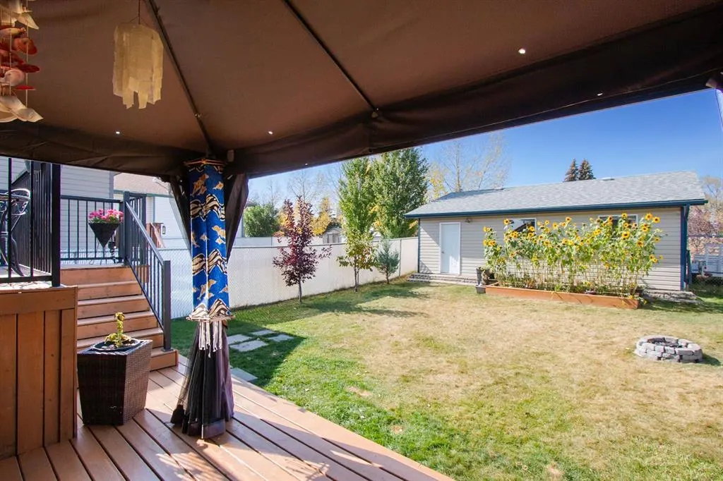 40 Douglas Close