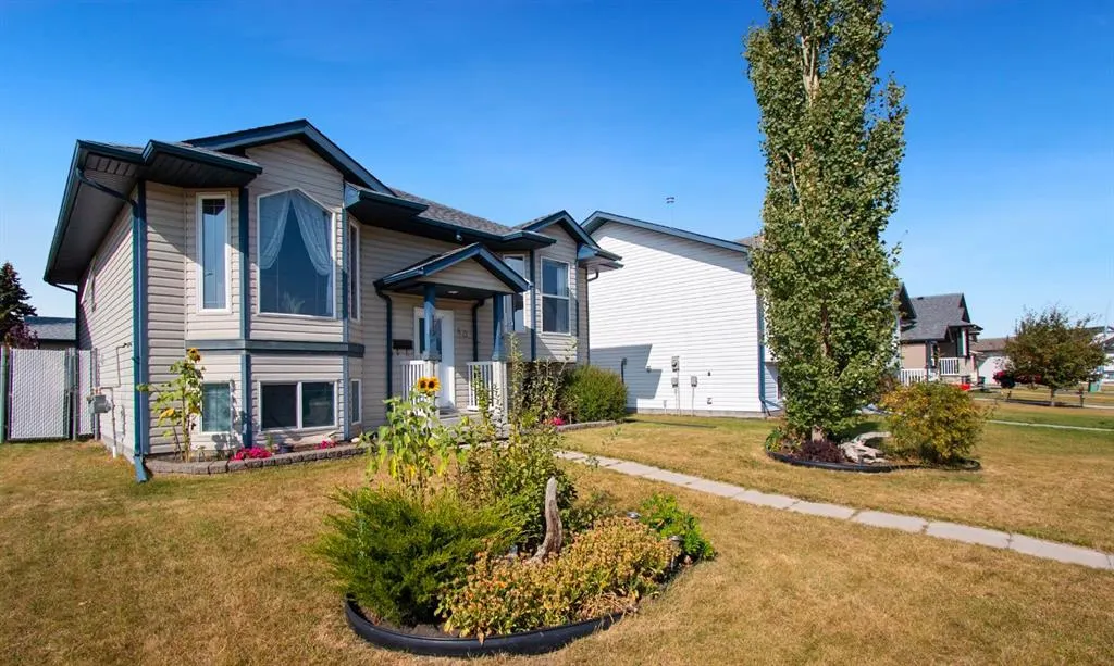40 Douglas Close