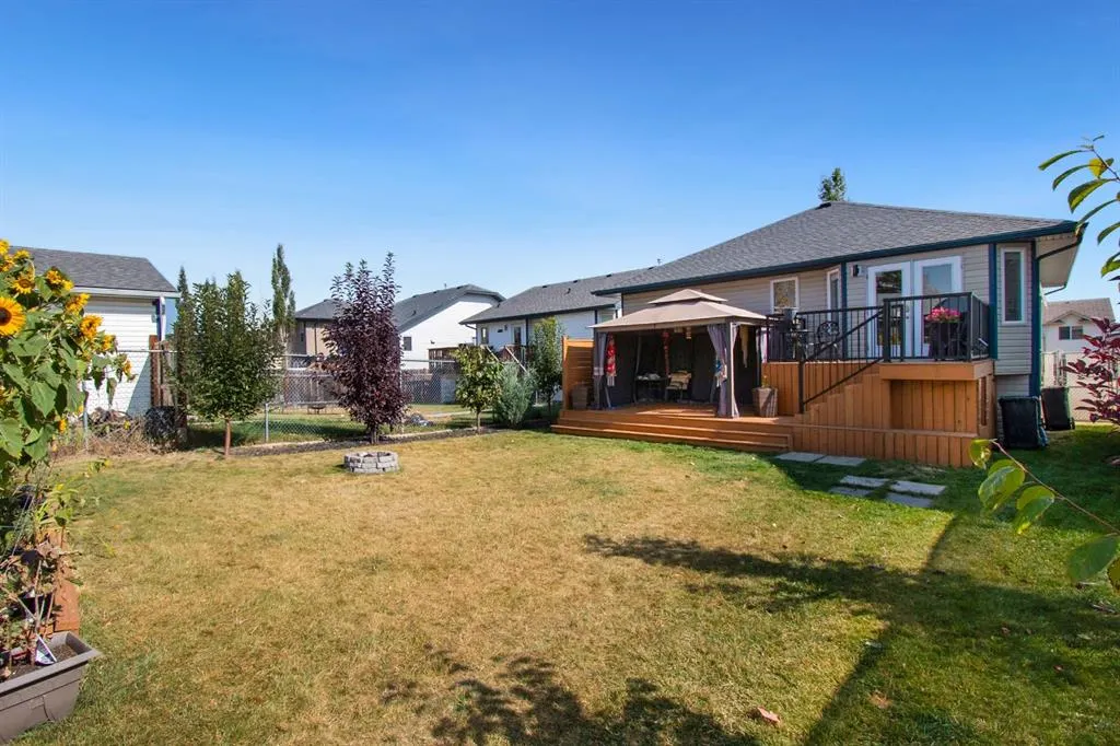 40 Douglas Close
