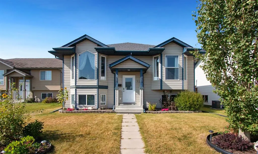 40 Douglas Close