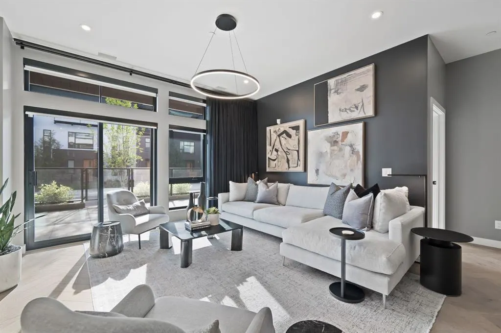 835 78 Street SW, #206