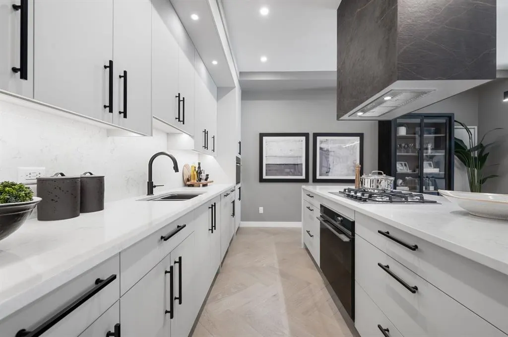 835 78 Street SW, #206